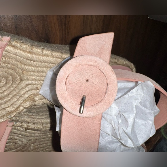 Marc Fisher Espradille Suede - Picture 3 of 8